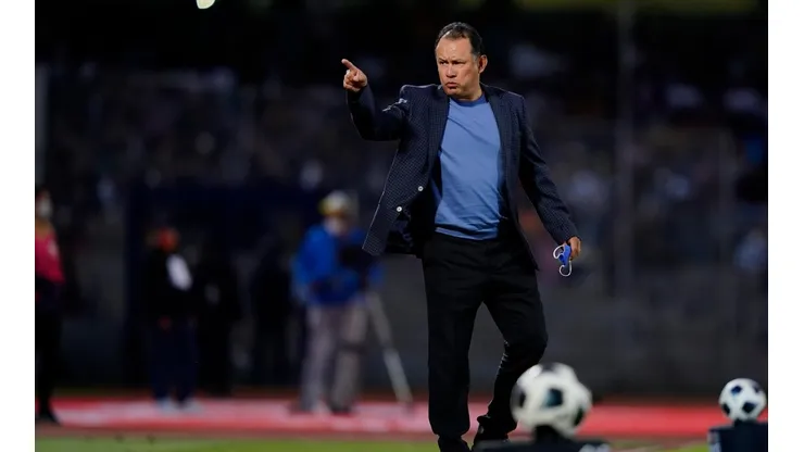 Juan Reynoso pide confianza en Cruz Azul para el repechaje