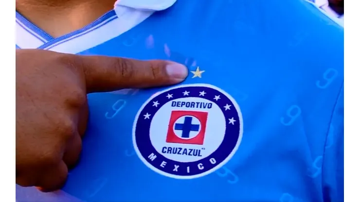 Cruz Azul lanzó playera conmemorativa.