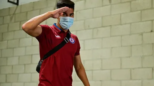 Operación renovación: Agente de Pol Fernández viajará a México