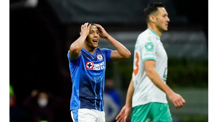 Cruz Azul recibió el castigo de la FMF.