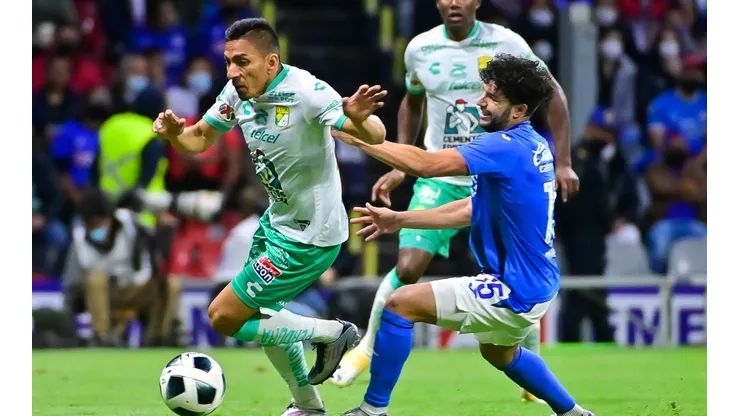 VIDEO: Terrible autogol de Nacho y Cruz Azul pierde vs León