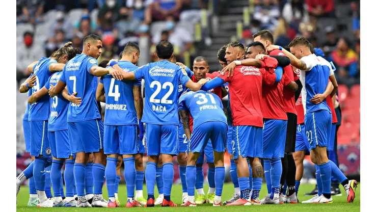 ¡De clientes! Cruz Azul se toma las portadas tras ganar el Clásico
