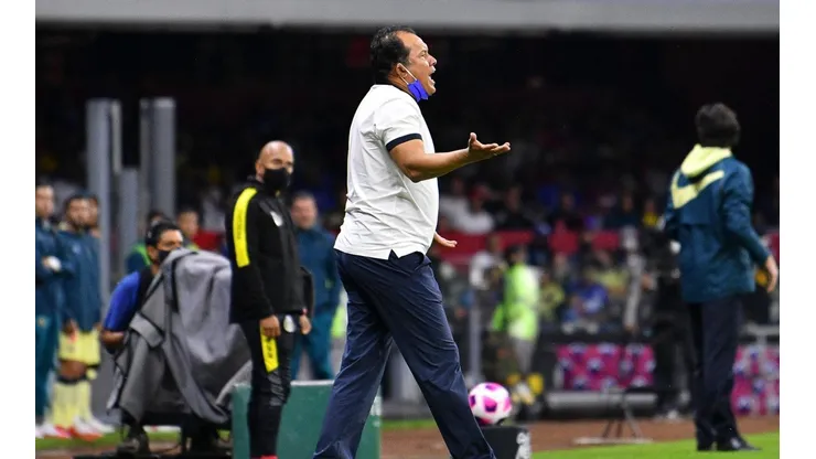 Reynoso le baja el perfil a la victoria de Cruz Azul en el Clásico Joven