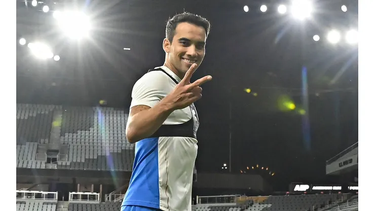 Adrián Aldrete, defensa de La Máquina de Cruz Azul.