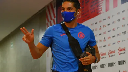 Cruz Azul va con sus mejores hombres ante Chivas.