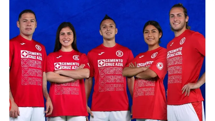 Cruz Azul estrenará una playera en apoyo a la Cruz Roja.