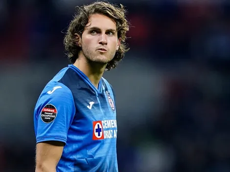 La foto de Santiago Giménez que enamoró a todo Twitter