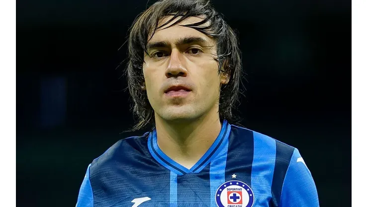 Shaggy Martínez tuvo que abandonar la cancha en el amistoso por lesión.