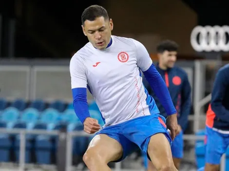 Video: Cruz Azul llegó a EU y tuvo práctica nocturna en el PayPal Park