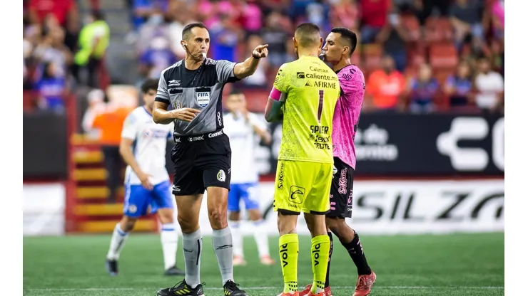 Arturo Brizio confirma que el arbitraje perjudicó a Cruz Azul vs Xolos