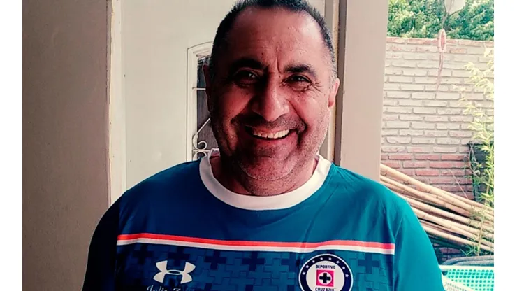 Julio Zamora reafirmó su cariño por Cruz Azul.