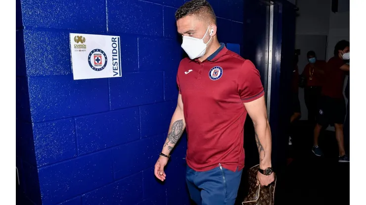 “Cabecita” y Giménez, listos ante Puebla