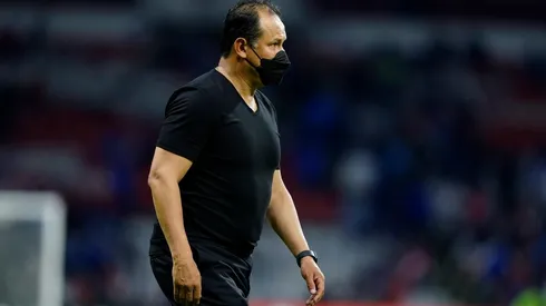 "Es una noche negra para la historia del club": Reynoso