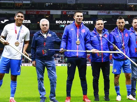 Cruz Azul realiza un sentido homenaje a sus tres medallistas olímpicos