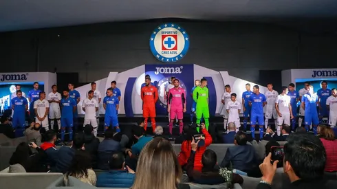 Atención: Cruz Azul rompería el vínculo con Joma a fines de 2021