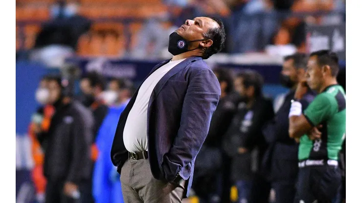 Para Reynoso fue el peor partido de Cruz Azul en siete meses…