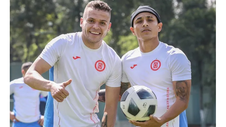 Jonathan Rodríguez y Yoshimar Yotún se impusieron en el futenis.