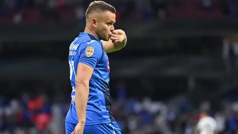 Cabecita es el máximo goleador uruguayo en Cruz Azul