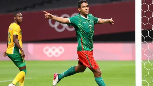 Luis Romo en un partido con la Selección de México