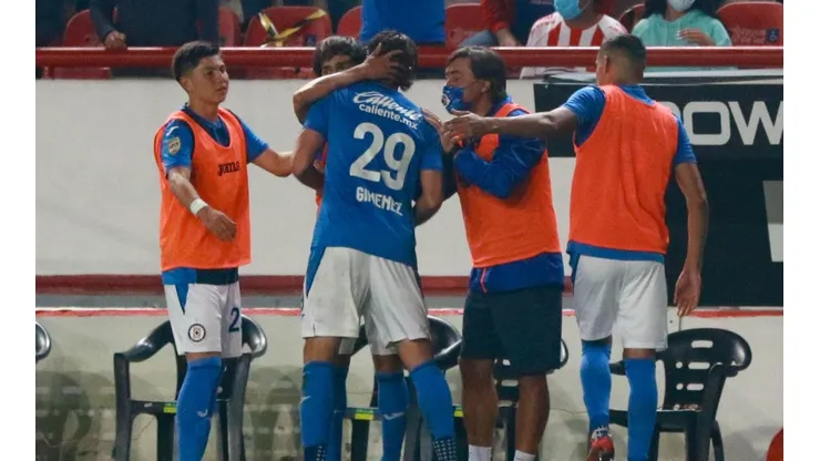 Cruz Azul venció por 2-1 a Necaxa.