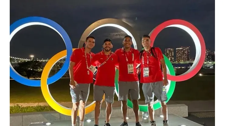 Romo y Jurado siguen en Tokio.