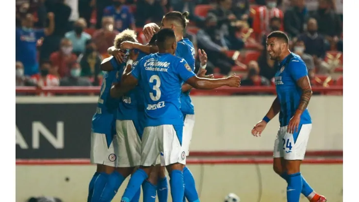 Cruz Azul anotó el 1-0.