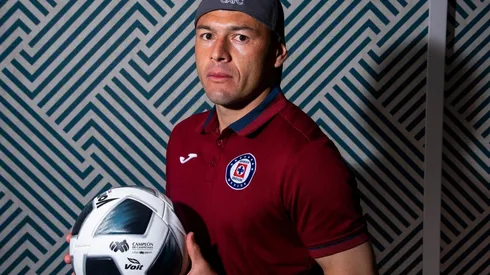Pablo Aguilar en Cruz Azul.