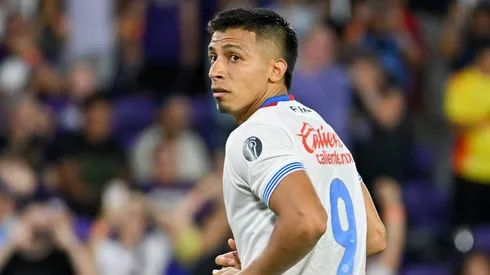 El entrenador argentino podría hacer variantes dada la falta de gol alarmante por la que atraviesa el equipo.