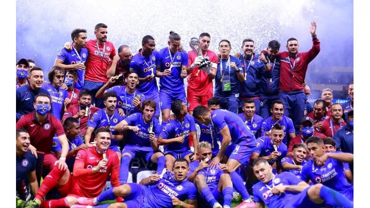 Cruz Azul celebrando el título de Cruz Azul