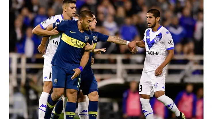 Abram jugaba en Velez.