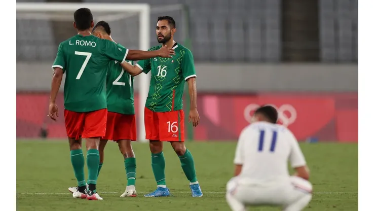 Luis Romo fue titular en México vs Francia.