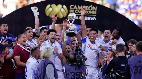 Jonathan Rodríguez marcó doblete