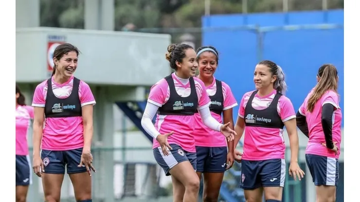 La Femenil celeste está lista para el debut.