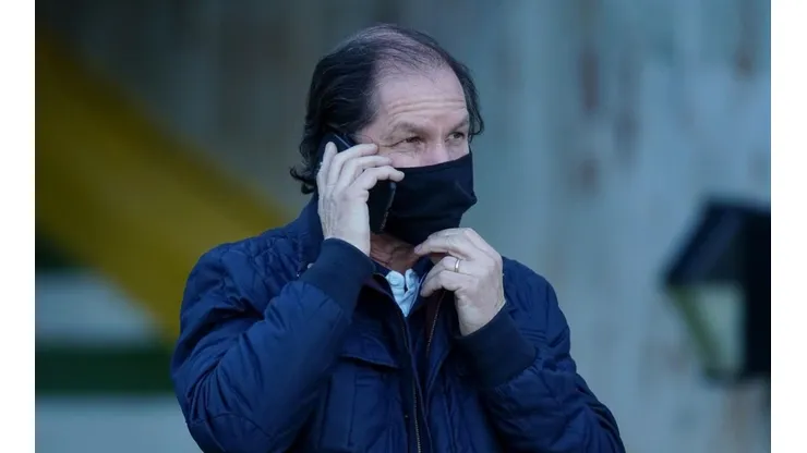 Jaime Ordiales en su etapa como director deportivo en Cruz Azul