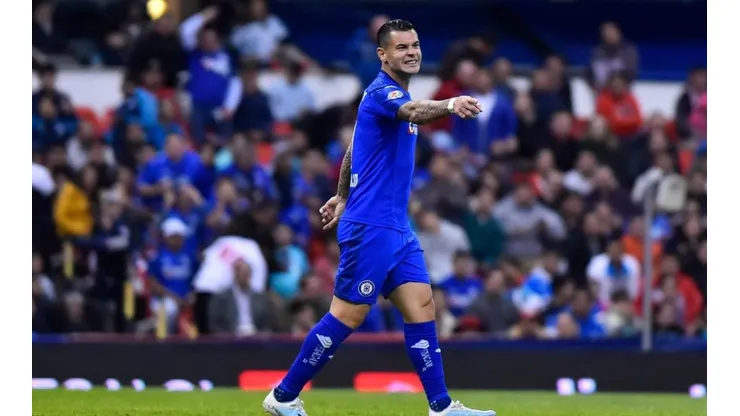 Caraglio en su etapa con Cruz Azul