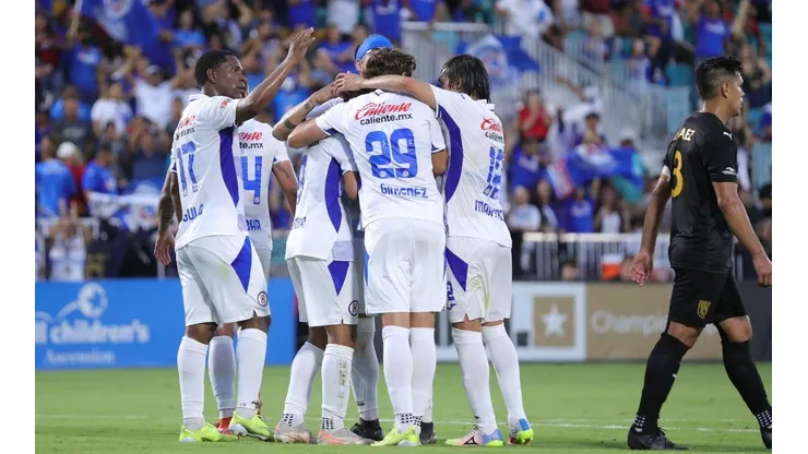 Montoya anotó el 1-0.