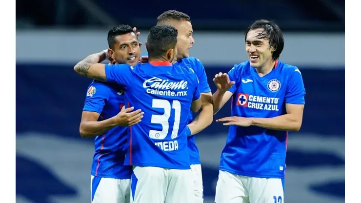 Shaggy Martínez junto al resto de sus compañeros
