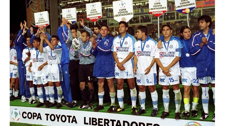 Plantel de Cruz Azul en la final de la Copa Libertadores