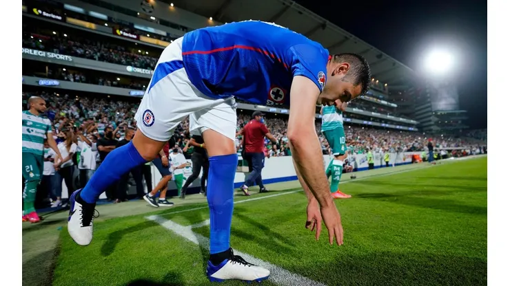 Pablo Aguilar termina contrato con Cruz Azul.