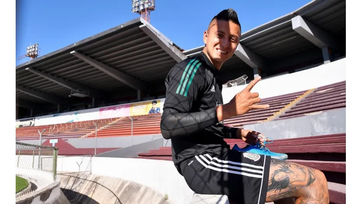 Roberto Alvarado irá con el Tri Sub-23 a Tokio.