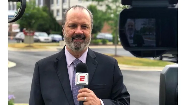 Gómez Junco trabaja en ESPN.