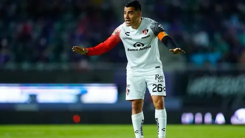 Aldo Rocha en un partido con el Atlas