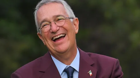 Ricardo Salinas Pliego negó intenciones de comprar a Cruz Azul.