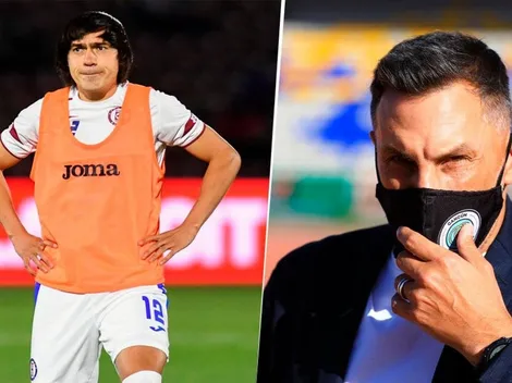 "Tu hijo en un año debutó y te cog%&"