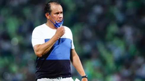 Reynoso en un partido de Cruz Azul