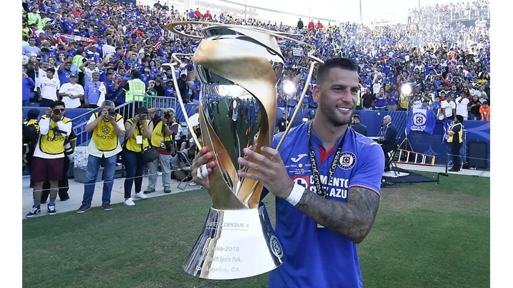 Edgar Méndez fue campeón de Supercopa MX.
