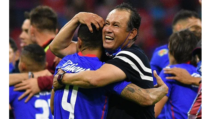 Juan Reynoso consagró a Cruz Azul como Campeón en su primer torneo al frente.
