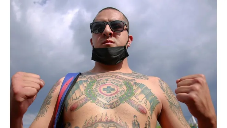 Aficionado de Cruz Azul en el Estadio Azteca