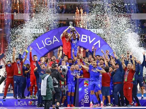 ¡Así se festeja un título!