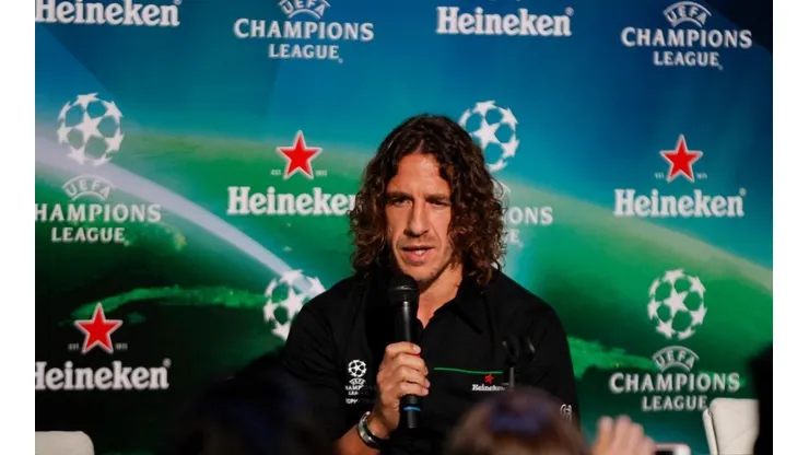 Carles Puyol en una conferencia de prensa